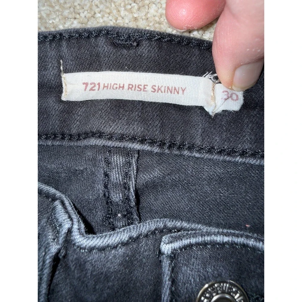 Levi's 721 Skinny Jeans Womens 30 Black Denim‎ Stretch High Rise Everyday Wear